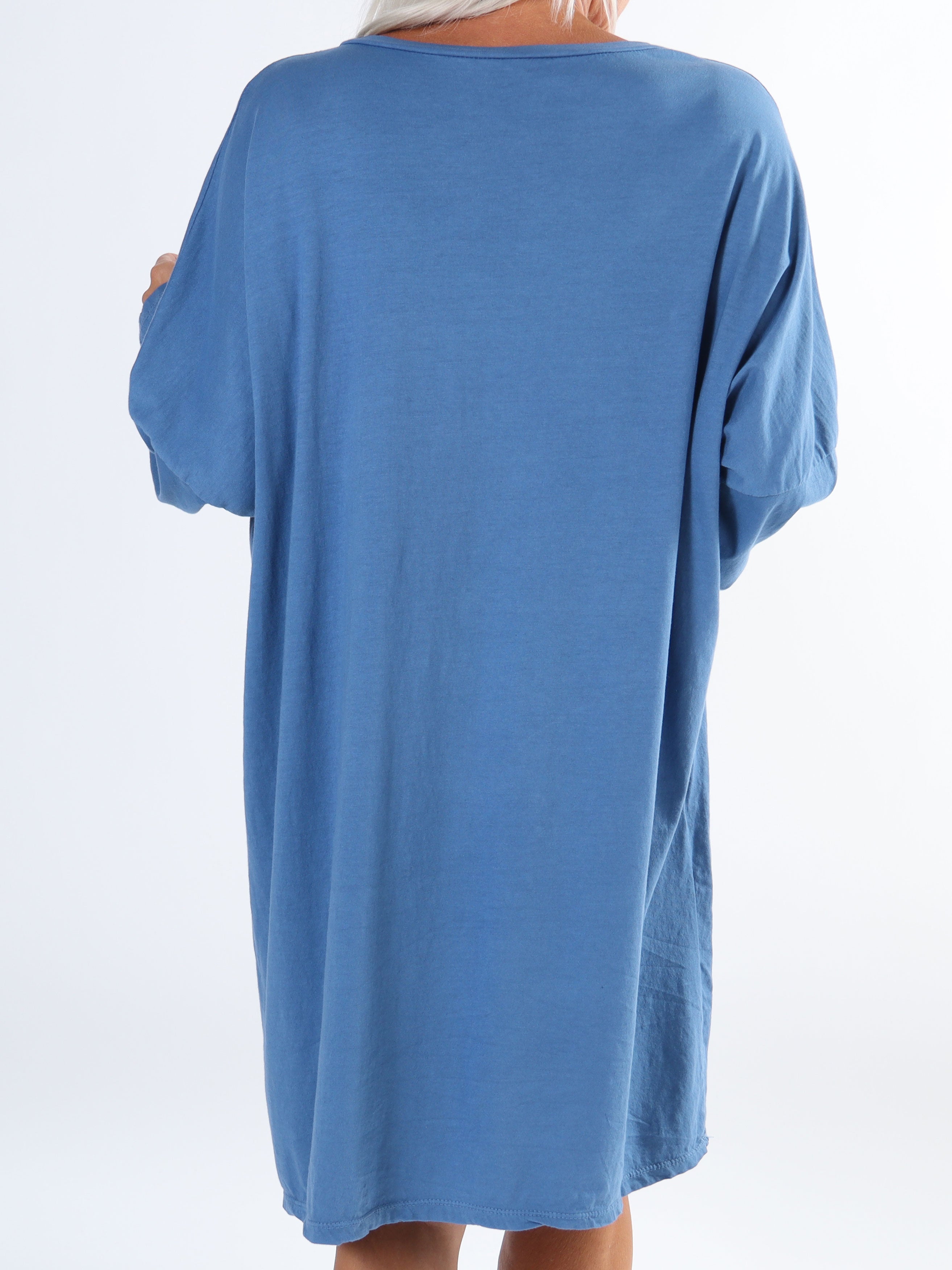 Bree Long Sleeve - Plus size klänning i bomull med guldtext framtill